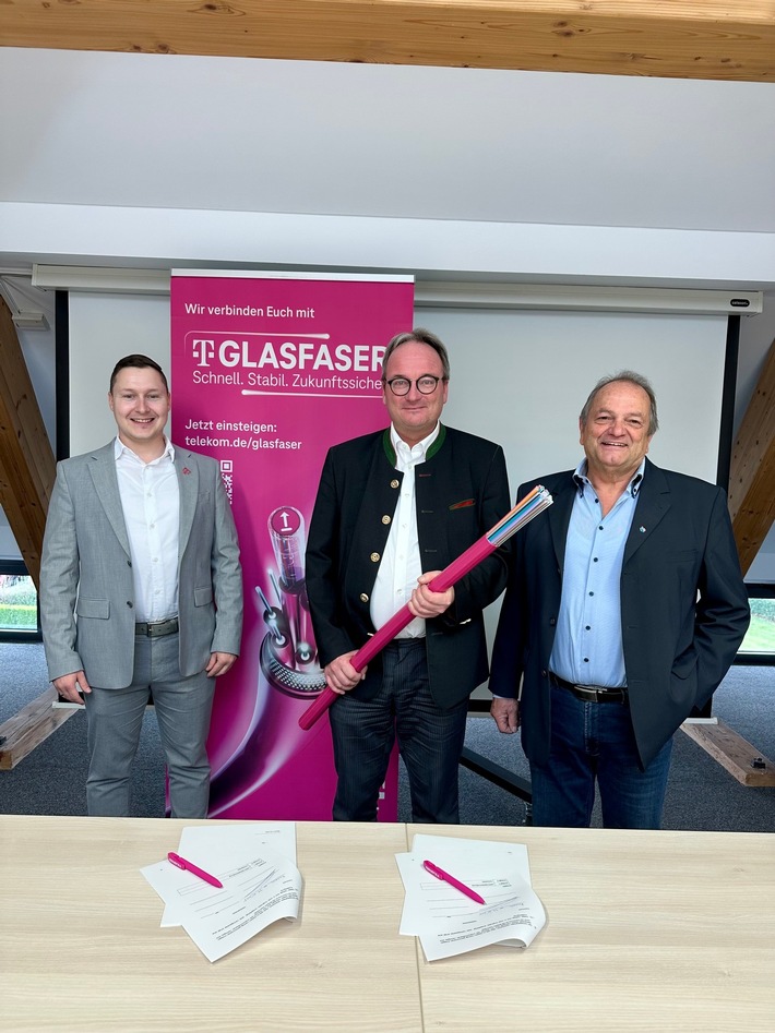 Telekom: Glasfaserausbau in Arlesried, Daxberg, Moosmühle und Lückenschlüsse in Erkheim sorgen für ein flächendeckendes Glasfasernetz
