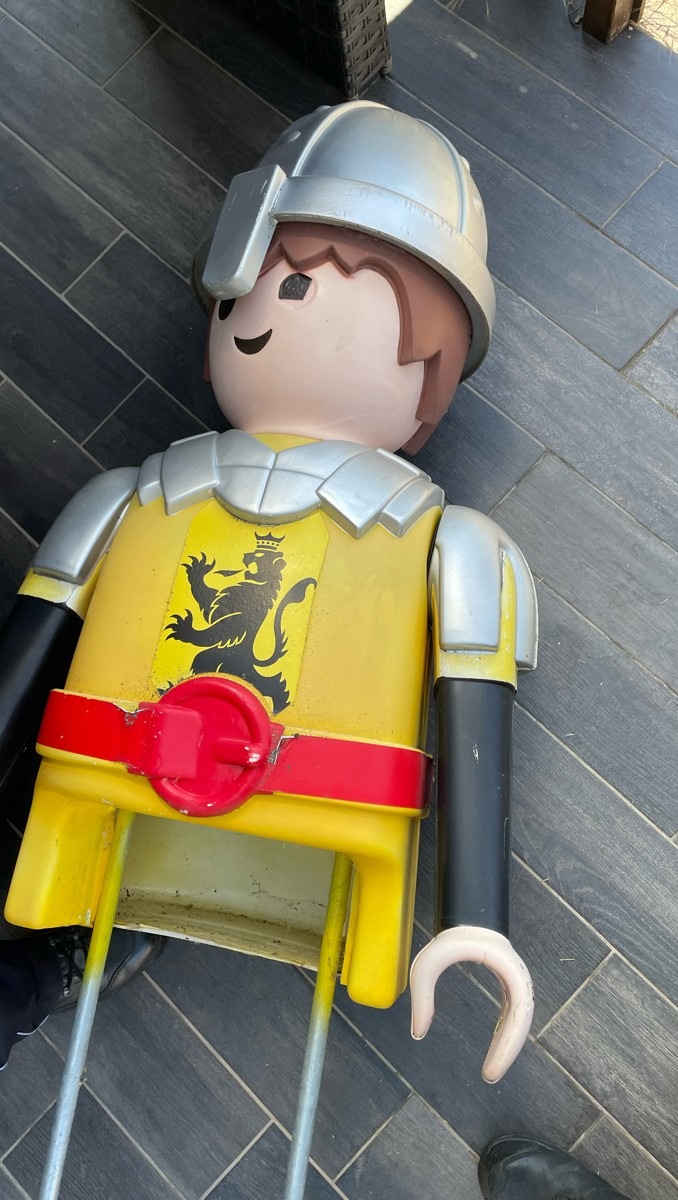 LPI-GTH: Playmobilfigur entwendet - Zeugen gesucht