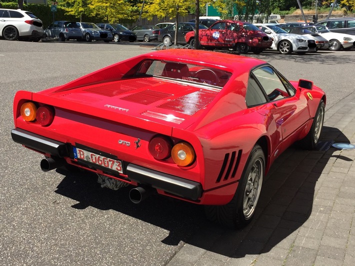 POL-D: Seltener Ferrari GTO entwendet - Kriminalpolizei Düsseldorf ermittelt und bittet um Hinweise