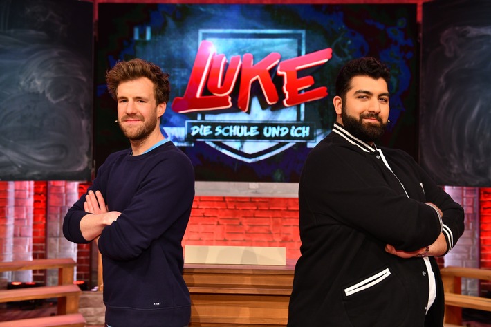 Finales Wissensduell ohne Gnade im SAT.1 Abendgymnasium: Luke Mockridge vs. Faisal Kawusi in "LUKE! Die Schule und ich"