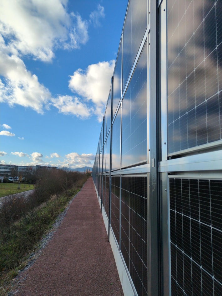 PV-Lärmschutzwände in Landau-Queichheim