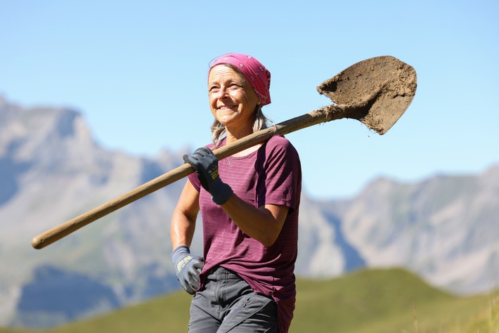 Engagements possible au Tessin dès maintenant / Caritas Suisse cherche 1000 bénévoles pour soutenir des familles paysannes de montagne en difficultés.