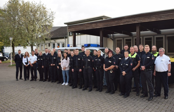 POL-HM: Neue Gesichter in der Polizeiinspektion Hameln-Pyrmont/Holzminden