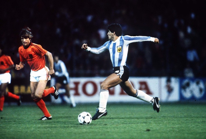 Zum Tod von Maradona: HISTORY ändert sein Programm und zeigt Doku über die Fußballlegende