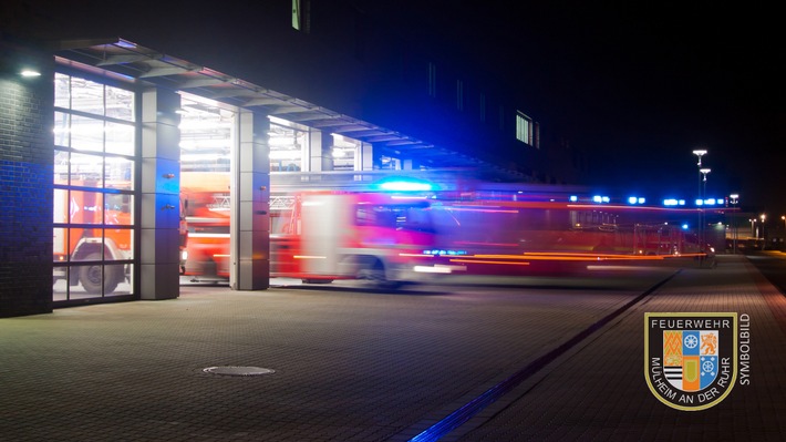 FW-MH: Mülheim-Saarn: Zimmerbrand mit Person gemeldet