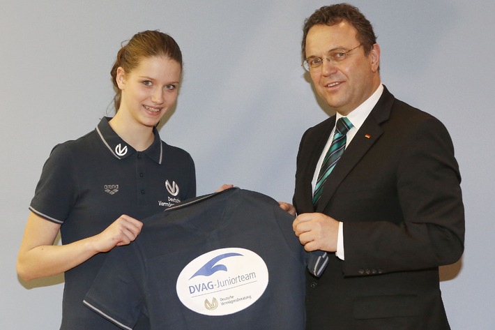 Nachwuchsförderung im Sport: Innenminister Friedrich wird Schirmherr des DVAG-Juniorteams (BILD)