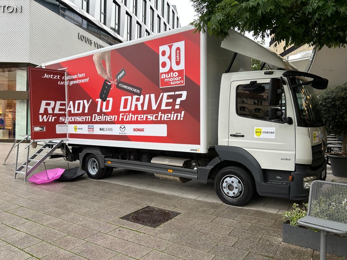 Große Sponsoring-Initiative "Pro Führerschein" von auto motor und sport trifft den Nerv der Fahranfänger / Zuschüsse von jeweils bis zu 3000 Euro