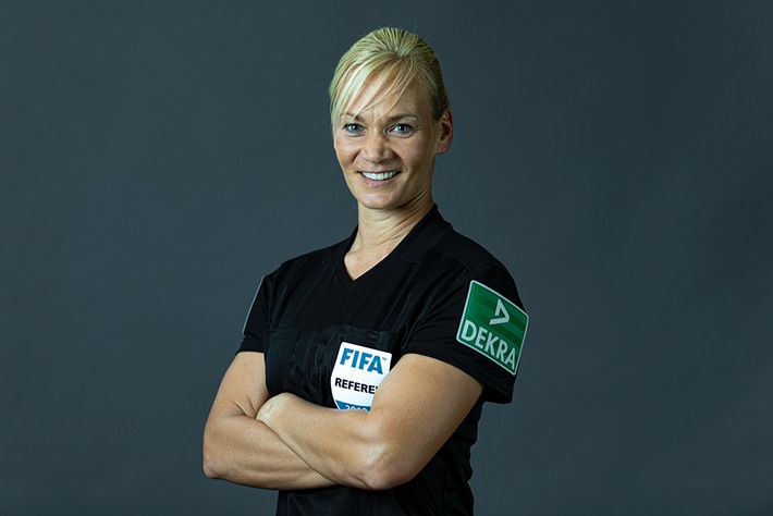 Sky_Her Story_Bibiana Steinhaus (c) Thomas Bocker_DFB.jpg