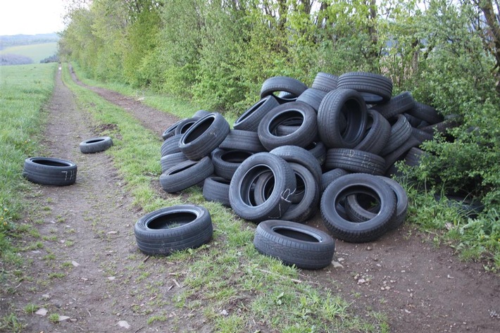 POL-PDWIL: Illegale Müllablagerungen im Raum Großlangenfeld