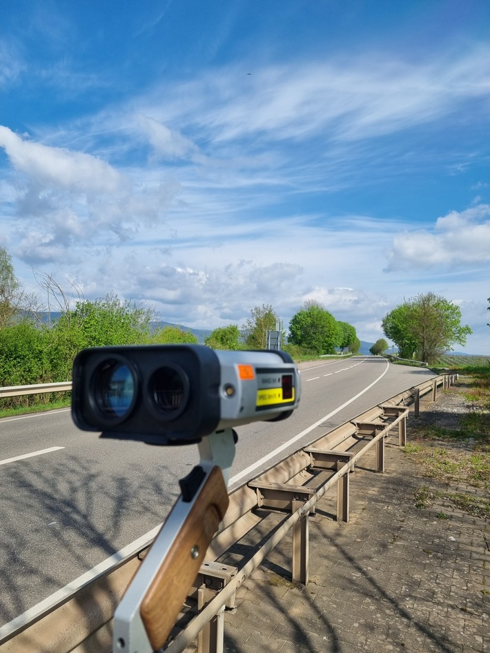 POL-PDLD: Verkehrs- und Geschwindigkeitsüberwachung