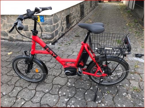 POL-GÖ: (114/2024) Diebstahl am helllichten Tag - Markantes rotes Fahrrad vor Wohnhaus in der Elbinger Straße gestohlen