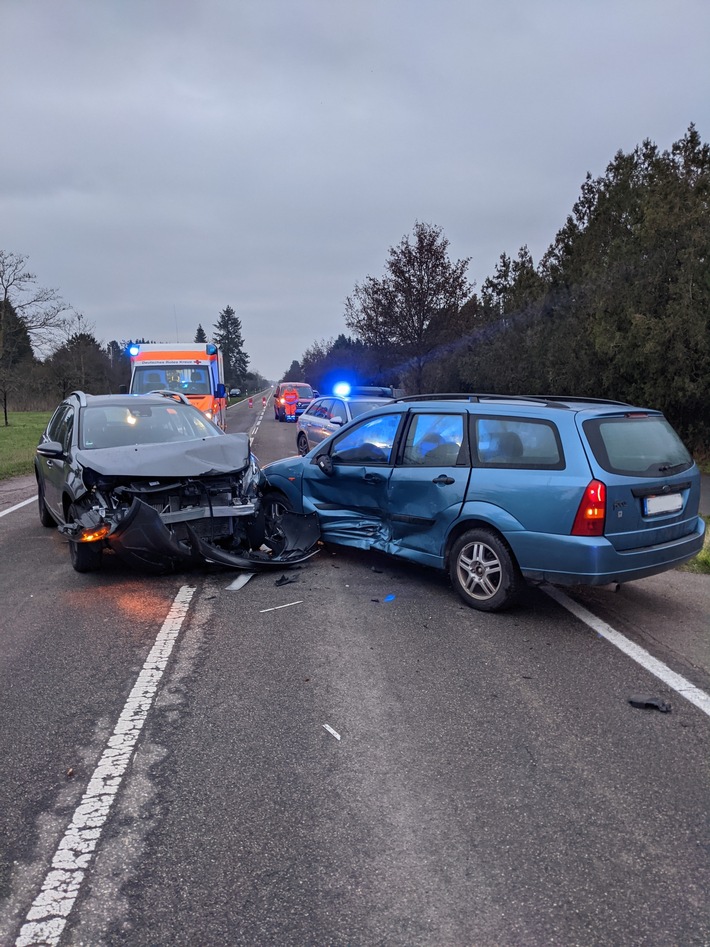 POL-PDNW: Vorfahrt missachtet