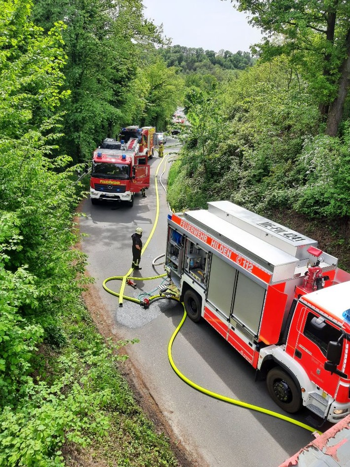 FW-Erkrath: Brand eines Regiobahn-Zuges im Neandertal