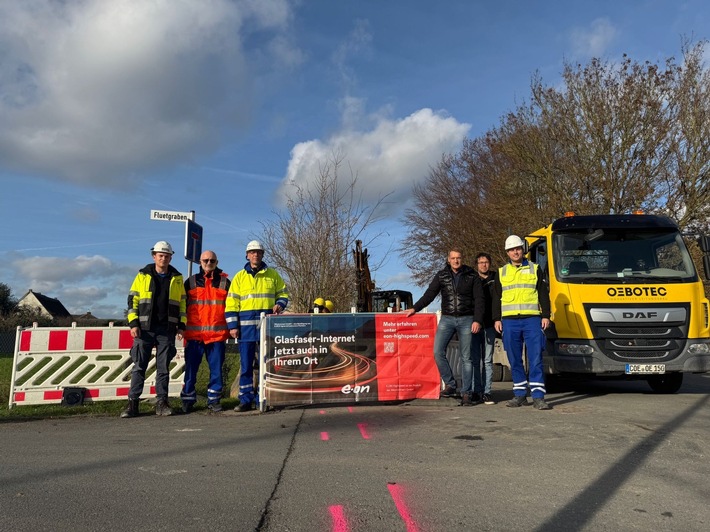 Pressemeldung: Spatenstich: Westconnect startet Glasfaserausbau in Böckum