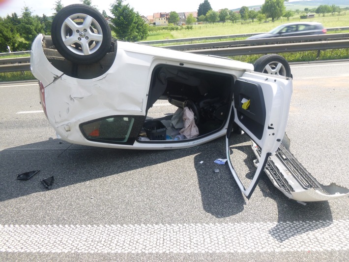 POL-VDMZ: Ingelheim, A60, PKW überschlägt sich