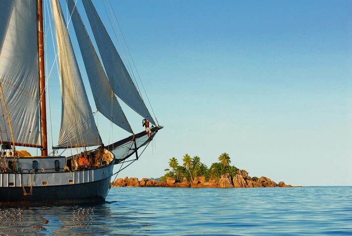 Familienurlaub im Paradies: Insel-Hopping mit Silhouette Cruises / Urlaub auf den Seychellen / Kinder reisen kostenfrei mit / Kreuzfahrt unter Segeln