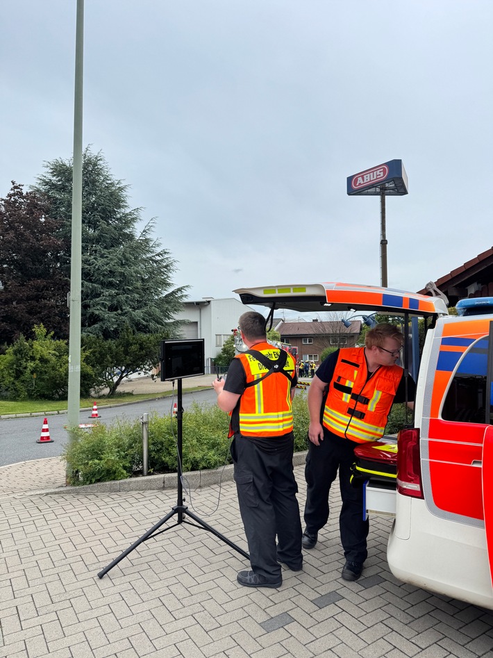 FW-EN: Industriebrand in Wetter (Ruhr) - Einsatz erfolgreich beendet