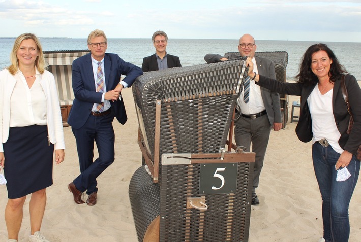 Minister Buchholz und Ostsee-Holstein-Tourismus e.V. ziehen erste positive Zwischenbilanz