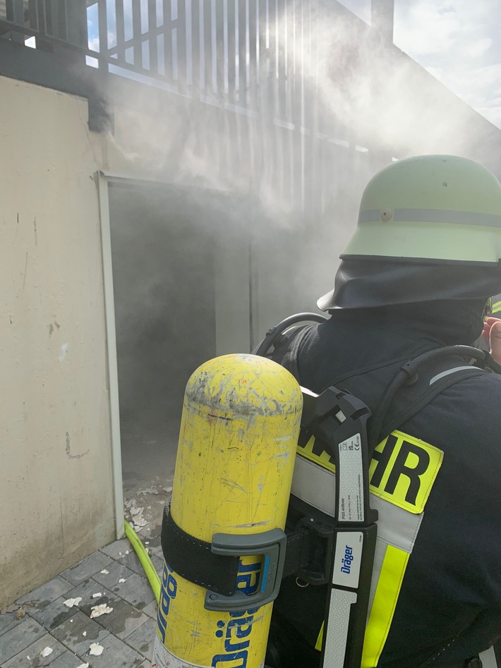 FW Lügde: Bestandener Atemschutzlehrgang des Lippischen Süd-Osten