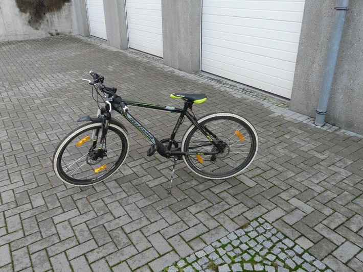 POL-PDLD: Germersheim: Fahrrad am Bahnhof in Germersheim entwendet - Eigentümer gesucht
