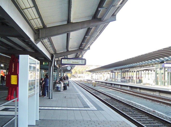 PRO BAHN zum Fahrplanwechsel: "Schmerzhafter Rückzug aus der Fläche – Bund muss endlich handeln"