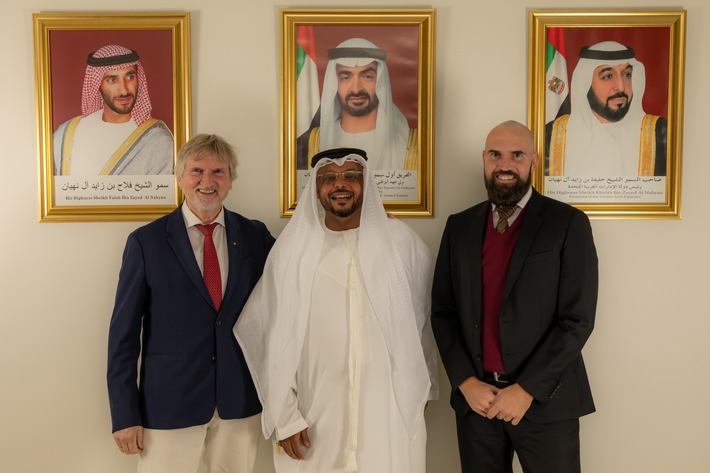 Finanzstarker Partner unterstützt nachhaltiges Engagement: Scheich Falah bin Zayed Al Nahyan investiert in Plambeck Emirates