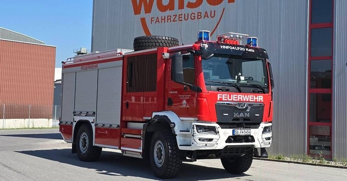 FW Hennef: Zwei neue Fahrzeuge für die Feuerwehr Hennef