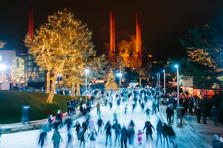 Autostadt mit großer Winterinszenierung &quot;Traumhafte Winterwelt&quot;