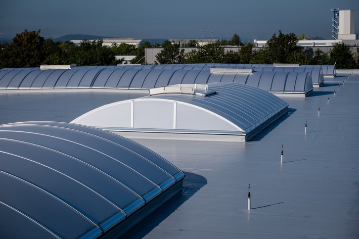 LAMILUX Continuous Rooflight B: Four new certifications