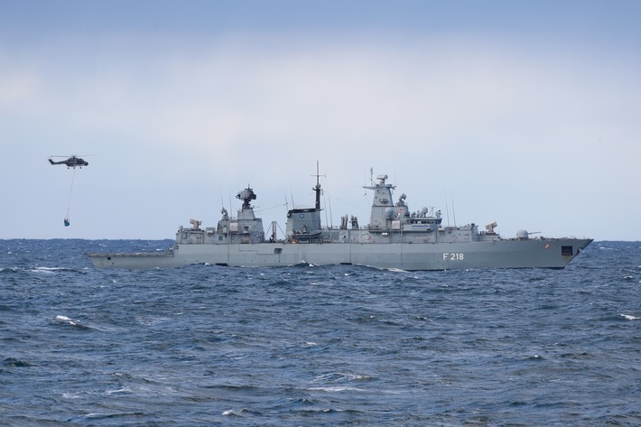Fregatte "Mecklenburg - Vorpommern" läuft zum NATO-Verband aus