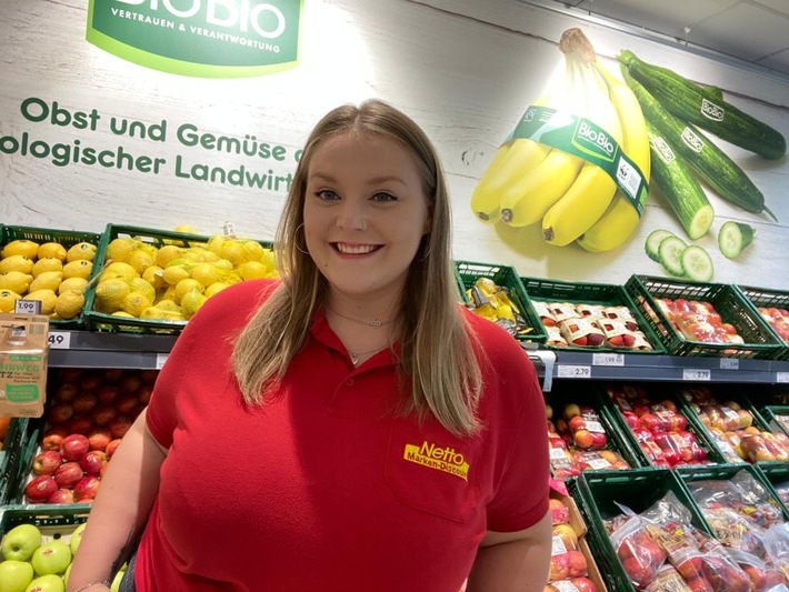 Gefragt: Lebensmittel-Expertise Sina Horstmann aus Sassenberg ist „Beste Netto-Nachwuchskraft 2021“