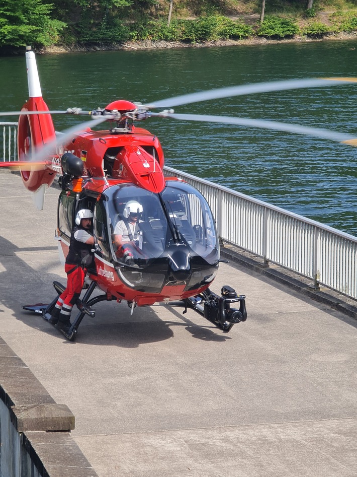 FW-DO: 17.07.2022 - Abgestürzter Paragleiter im Sauerland