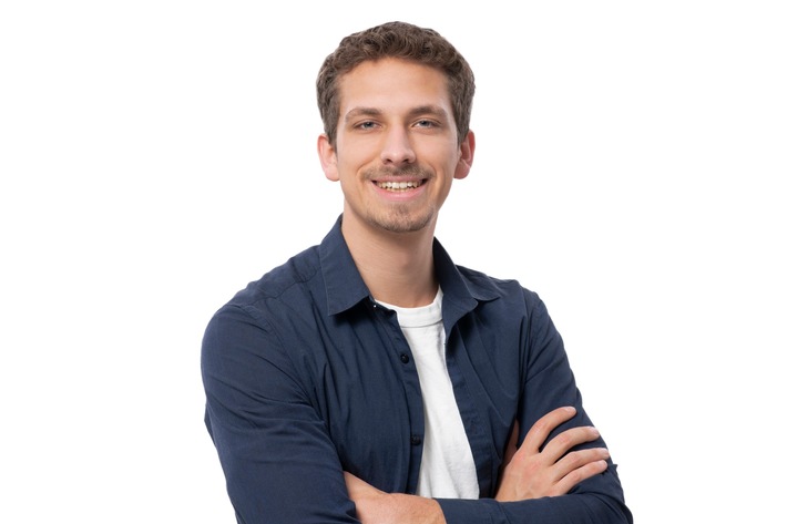 Christopher Baczyk verstärkt VDI-Podcast „Technik aufs Ohr“