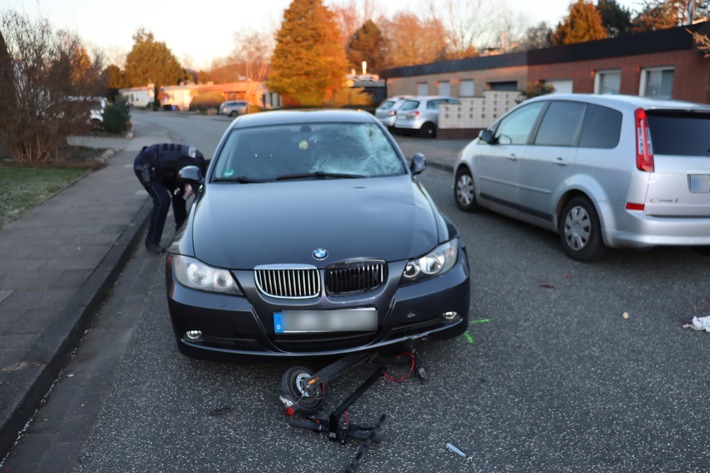 POL-HF: Scooter-Fahrer bei Unfall verletzt- Zusammenstoß im Gegenverkehr