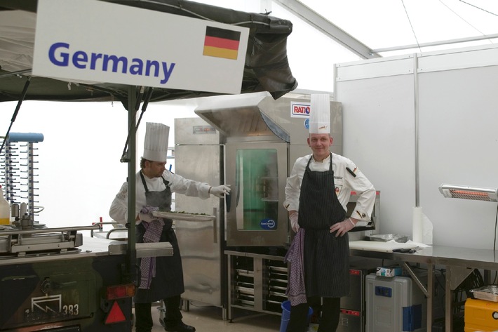 Deutsche Marine - Pressemeldung: Marinekoch aus Halle trainiert für Koch-Weltmeisterschaft