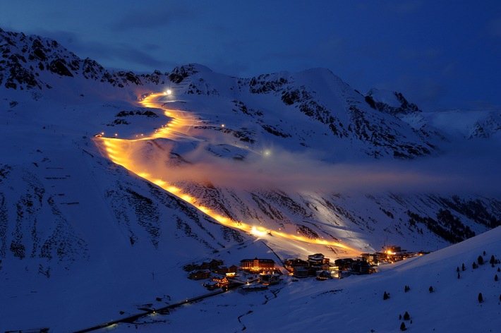 Winterstar 2011 - 3 Stunden Nachtrennen und Kombi Plus im Kühtai in
Tirol - BILD