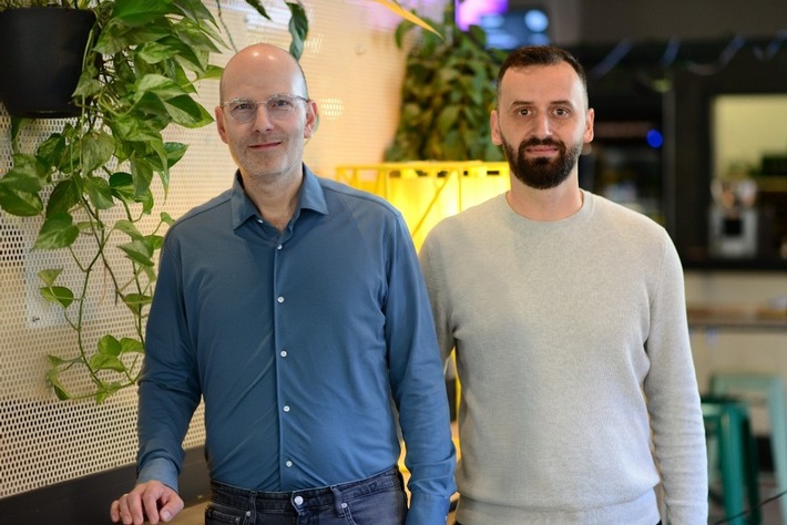 Nachhaltigkeitsbericht 2025: a&o reduziert CO2e-Fußabdruck pro Übernachtung weiter und setzt zu fast 100 Prozent auf Bestandsimmobilien