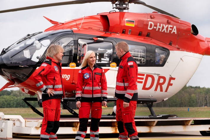 DRF Luftrettung zum Tag der Luftretter / Verbesserte Patientenversorgung steigert Genesungs- und Überlebenschancen