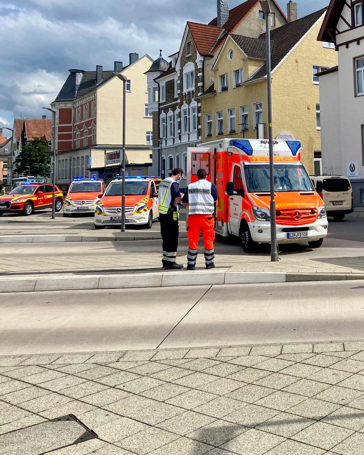 FW-DT: Unfall am Detmolder Bahnhof - mehrere Menschen verletzt