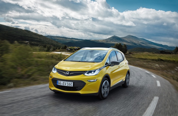 Reichweite über 400 Kilometer: Neuer Opel Ampera-e revolutioniert die Elektromobilität (FOTO)