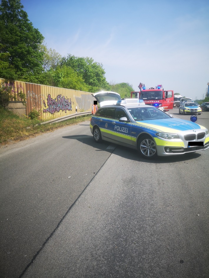 FW-OB: Zwei Verletzte nach Verkehrsunfall auf der Autobahn