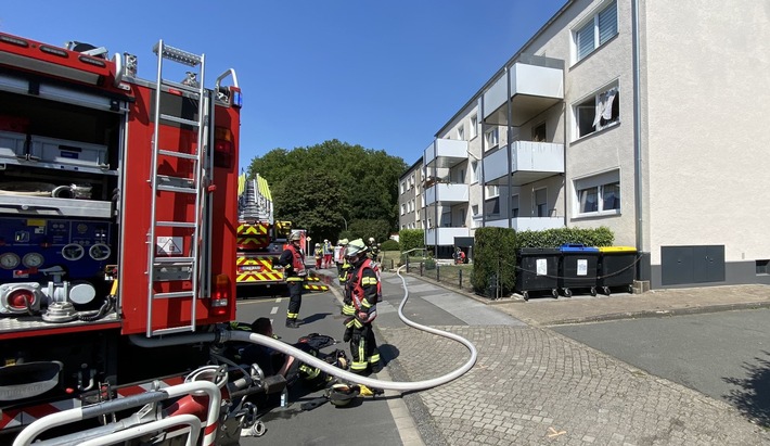 FW-DO: Zimmerbrand in einem Mehrfamilienhaus