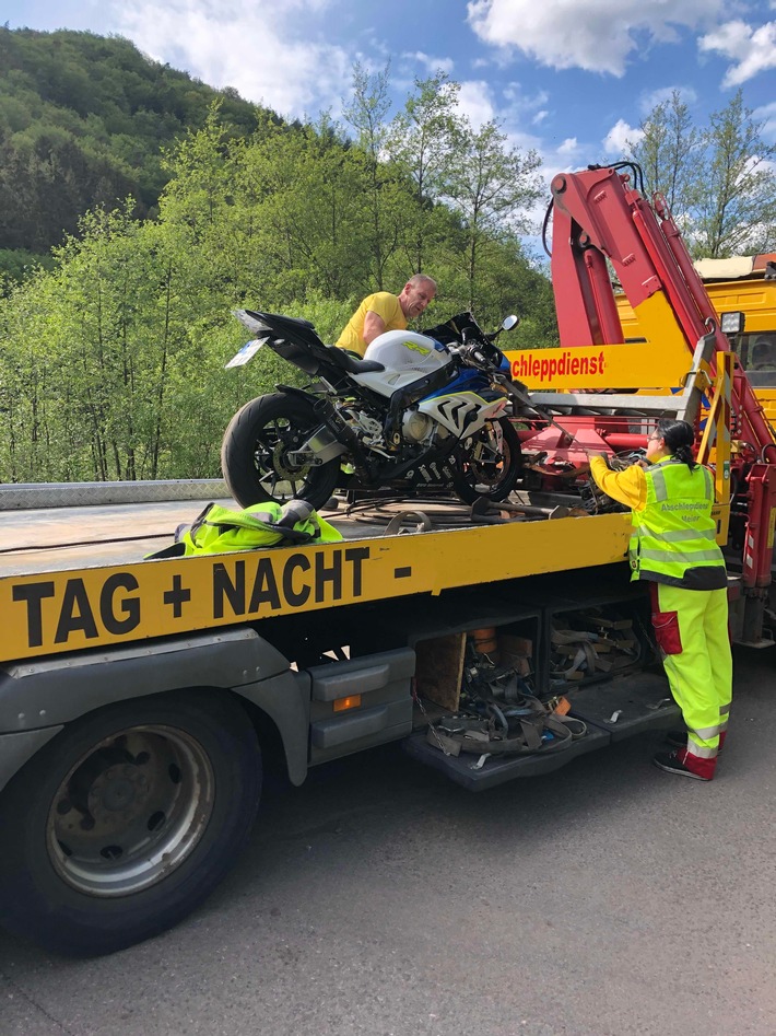 POL-PDLD: Motorradkontrollen im Wellbachtal