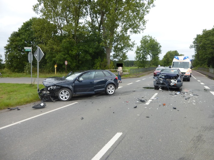 POL-NOM: Verkehrsunfall mit zwei Verletzten
