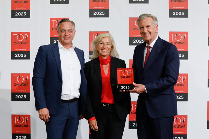 TOP CONSULTANT / Berndtson HR Consulting mit Beratersiegel für den Mittelstand ausgezeichnet / Beim Wettbewerb TOP CONSULTANT werden die besten Mittelstandsberater von Christian Wulf vor Ort gekürt
