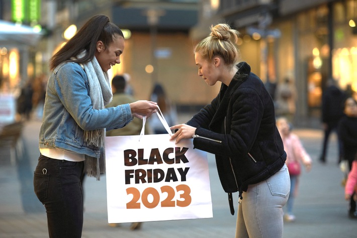 Trotz bester Black Friday Angebote seit Jahren: Käufer startet verhalten in die Rabattschlacht