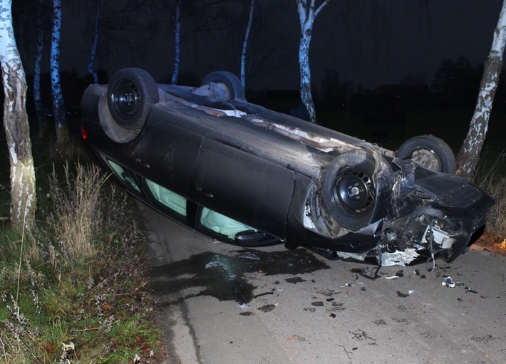 POL-MI: Audi überschlägt sich in Tonnenheide