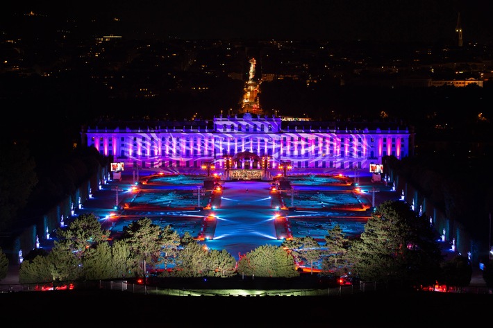 "Sommernachtskonzert Schönbrunn 2021" in 3sat / Der 3satFestspielsommer mit Konzerten und Opern der großen Klassikfestivals