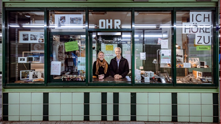 ZDF-Reportage "Leben ist mehr!" über Zuhör-Kiosk in Hamburg an Christi Himmelfahrt