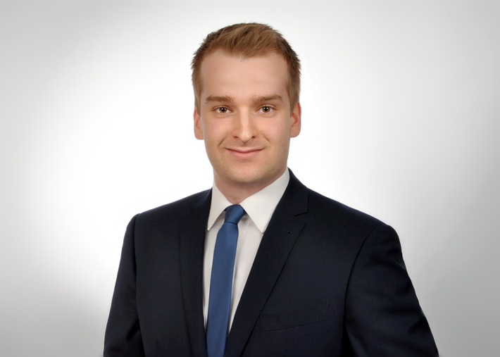 RALF SCHMITZ bestellt Roman Pastoors als neuen Geschäftsführer